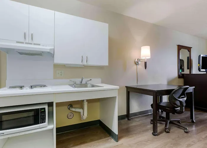 Hotel Extended America - - Airport