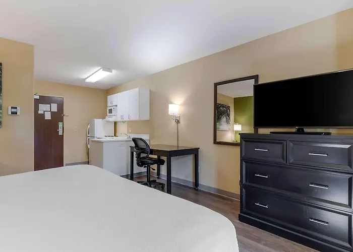 Extended America - - Airport Hotel 2*